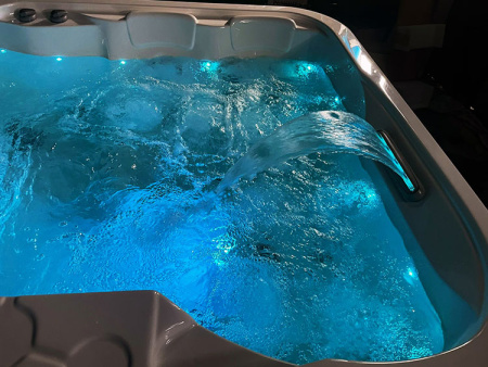 Гидромассажный Спа-Бассейн Jazzi Pool Montana SKT338B1